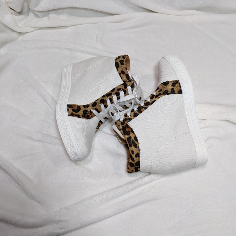 Ccocci Leopard Print Sneaker Wedge - Picture 3 of 5